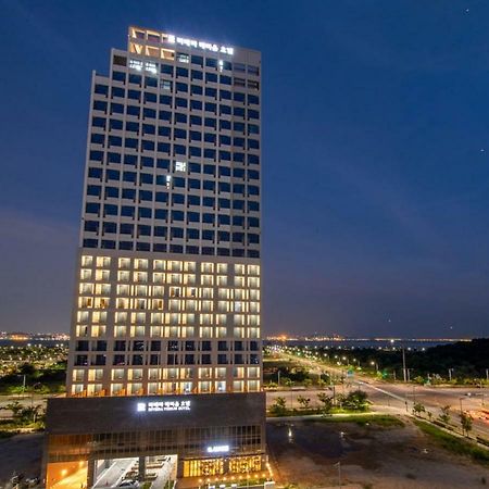 Riviera Incheon Airport Hotel Extérieur photo